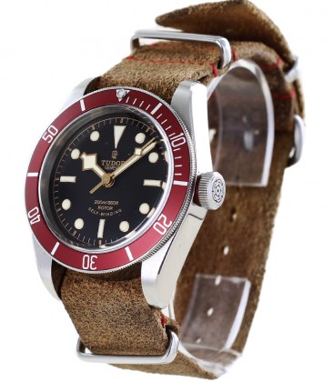 Tudor Heritage Black Bay