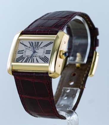 Cartier Tank Divan