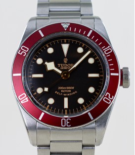 Tudor Black Bay