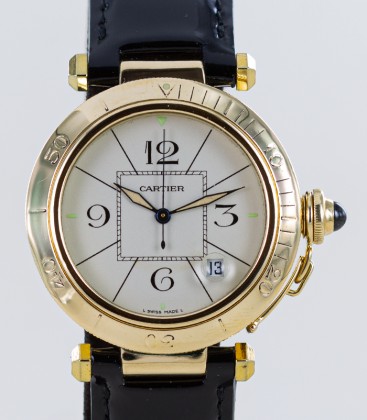 Cartier Pasha 18K
