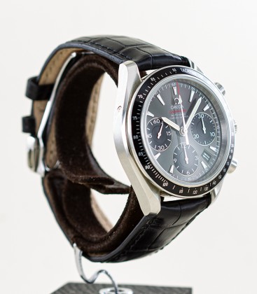 Omega Speedmaster Date